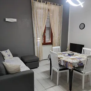 https://casa-carlo.hotelitalianriviera.com