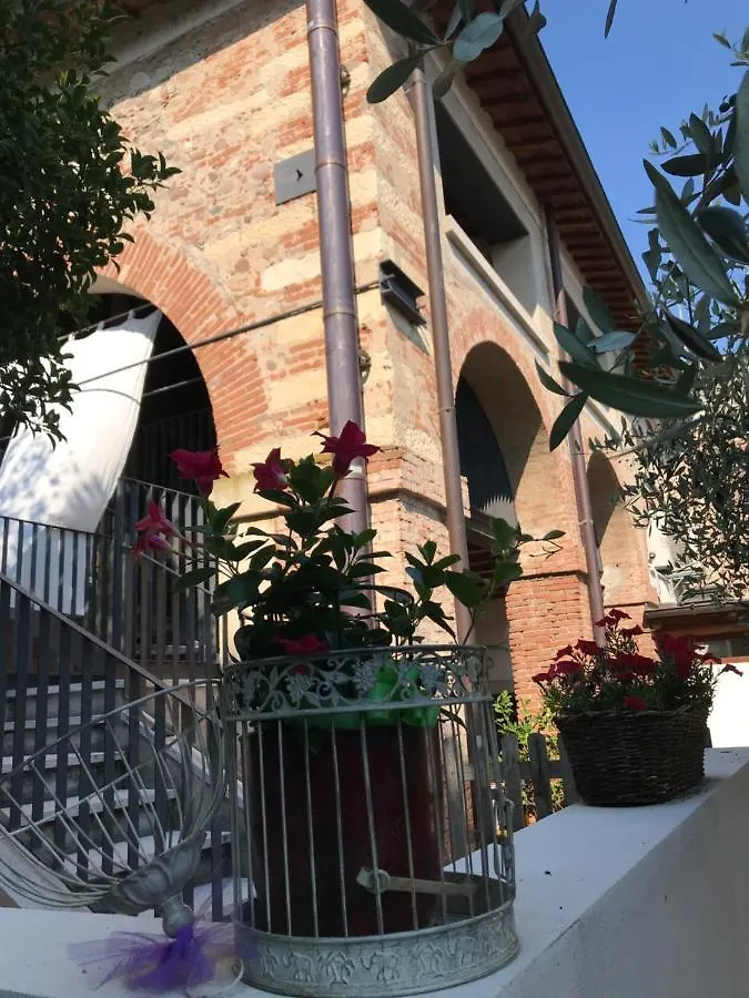 Il Nido Della Buonanotte 1 Family Friendly Apartment Verona 0*,